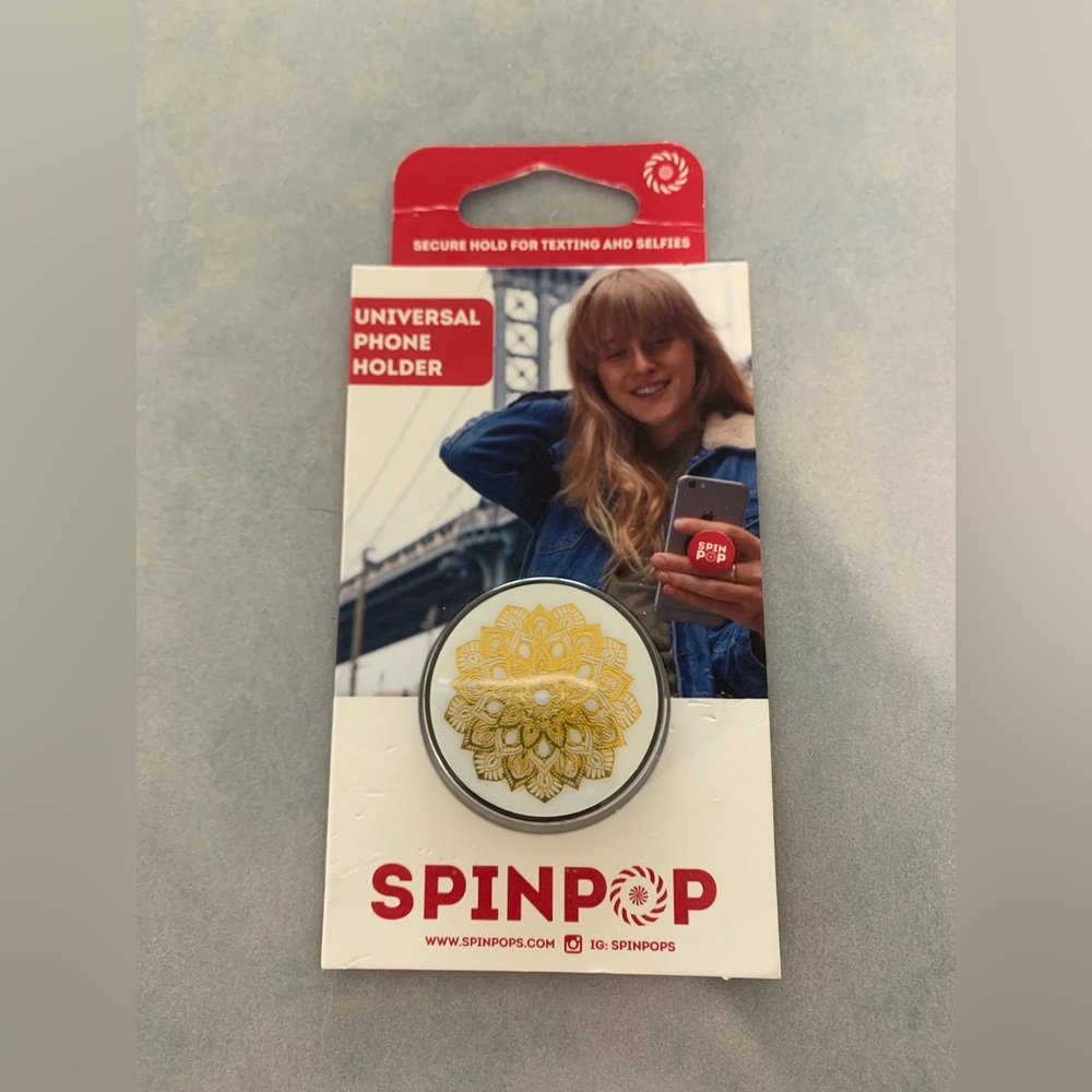 Gold mandala popsocket